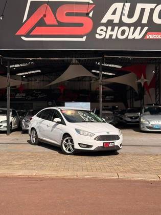 FORD FOCUS 2.0 SE 16V FLEX 4P POWERSHIFT FORD FOCUS 2.0 SE 16V FLEX 4P POWERSHIFT
